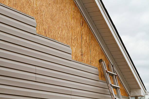 Professional Wood Siding technician working in Marlton, MD